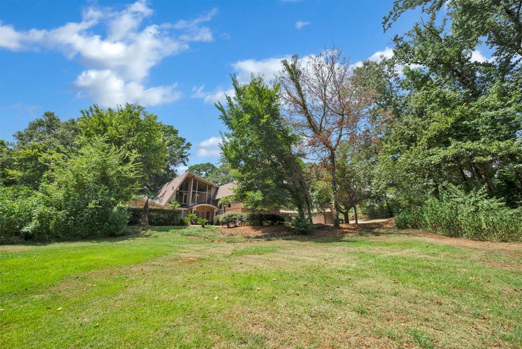 Chinquapin Mdws - Residential