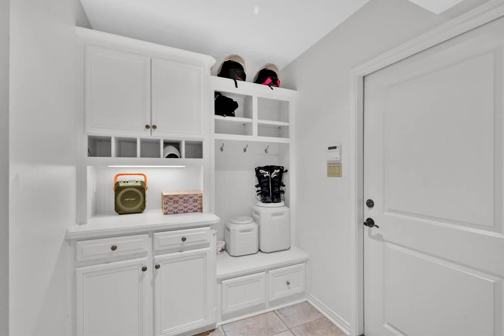 Chinquapin Mdws - Residential