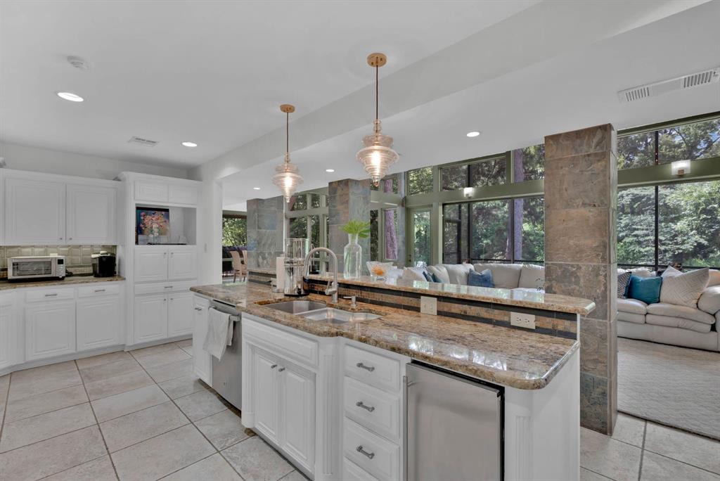 Chinquapin Mdws - Residential