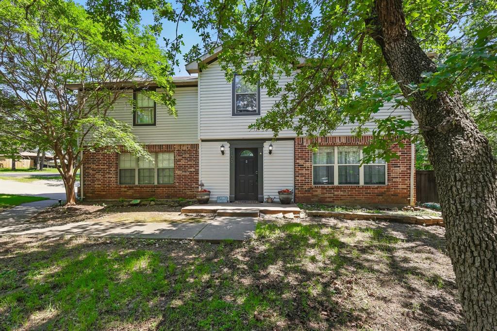 106 Strait Lane