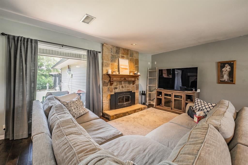 13511 Rawhide Parkway