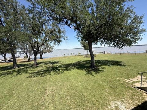 328 Meadow Pond Court Runaway Bay TX 76426