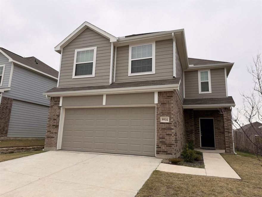 New home, never occupied, move-in ready! No pet. No section 8. Eviction or bankruptcy in past 4 years need not apply. Tenant must keep renter's insurance. Listing broker does not work with unrepresented tenant, please do not call listing office, contact your own agent to see home.