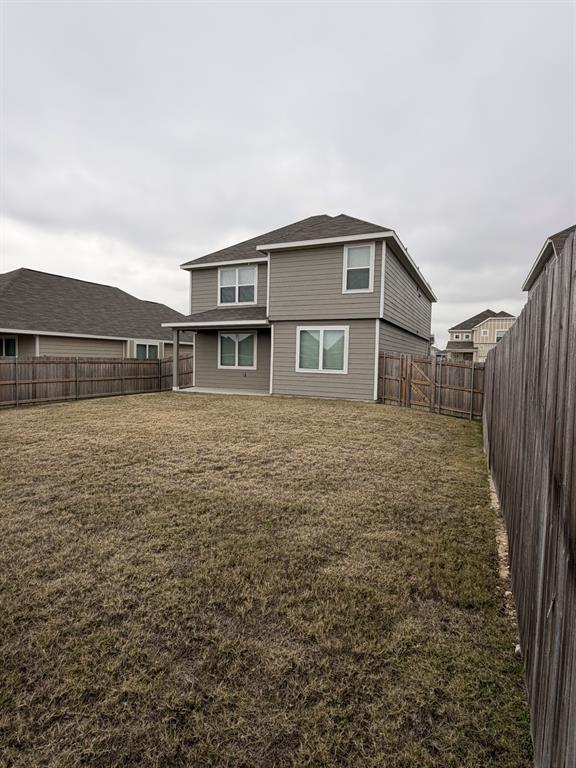 RETREAT AT FOSSIL creek CREEK - Residential Lease