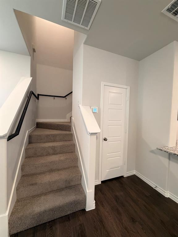 RETREAT AT FOSSIL creek CREEK - Residential Lease