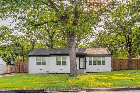 721 Bowman Street Irving TX 75060