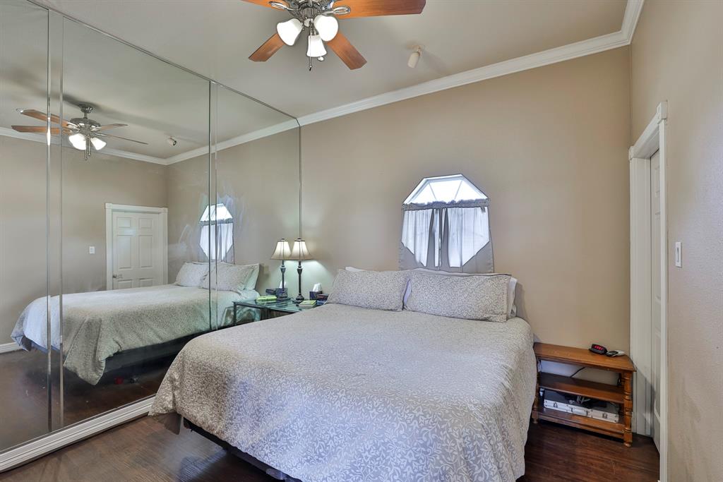 Abst 812 Tr 01a J M Steiner - Residential