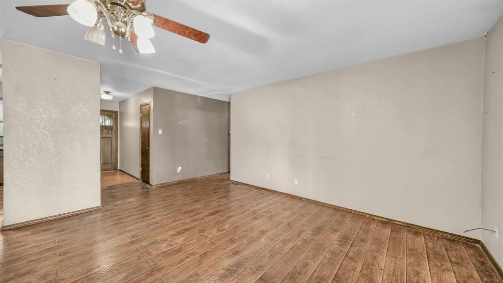 306 Valle Vista Road