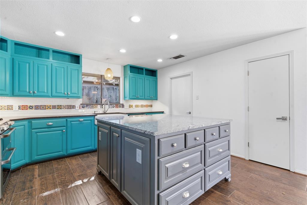 Mistletoe Heights Add - Residential