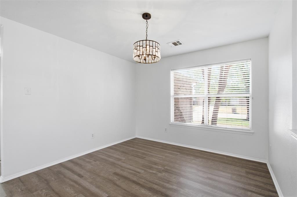 2220 Wisteria Way