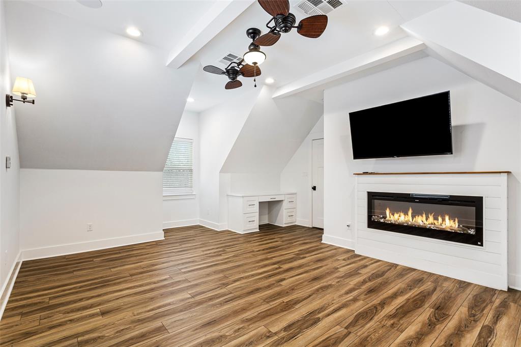 Hall C J - Residential