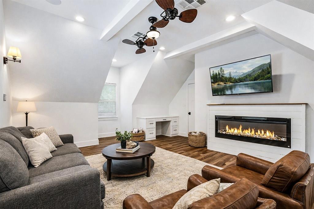 Hall C J - Residential