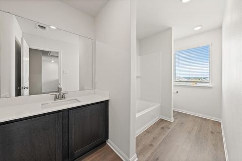 Tiny photo for 13437 Stage Coach Lane, Cresson, TX 76035 (MLS # 21201301)