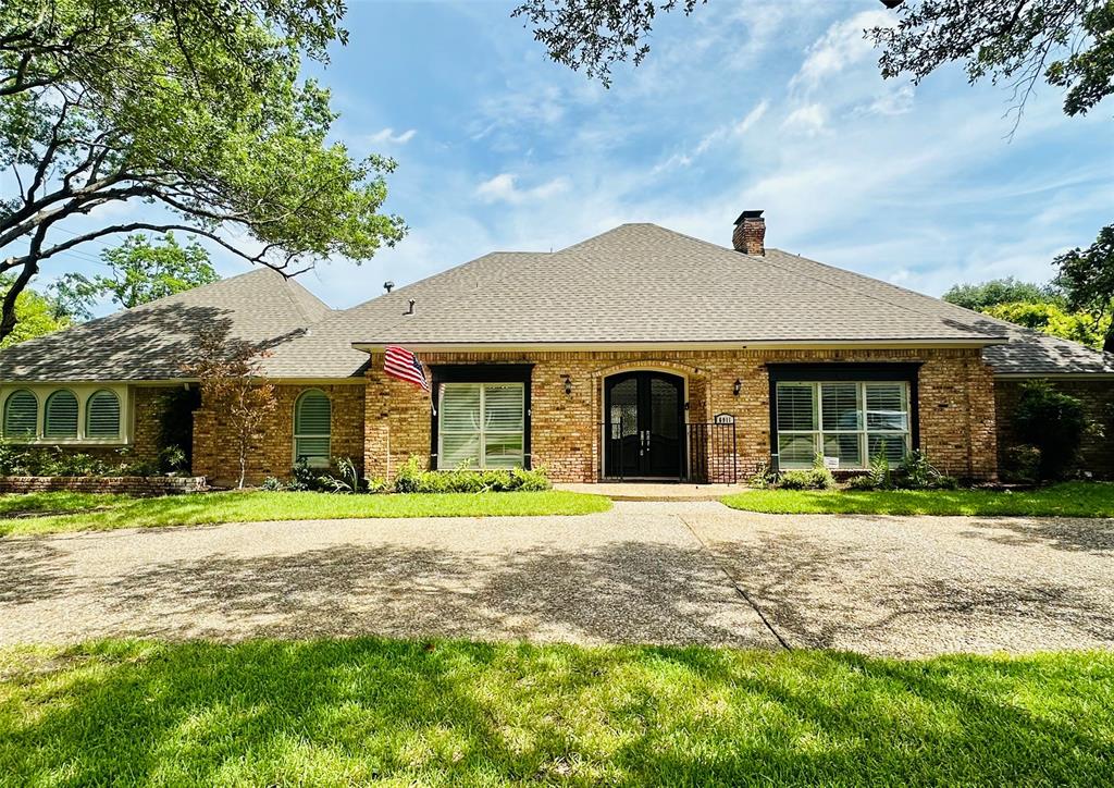 Photo 1 of 32 — 6911 Gateridge Drive, Dallas, TX 75254