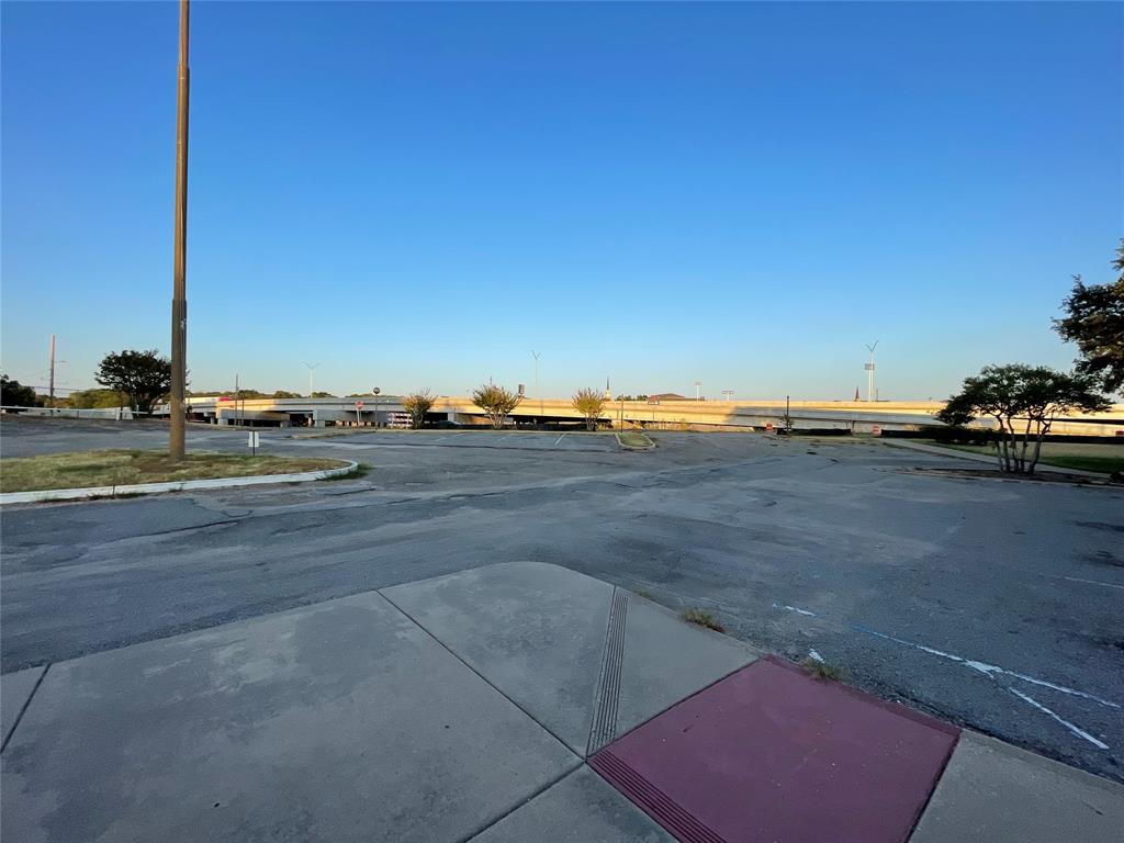 Shannon T J Town - Commercial Lease