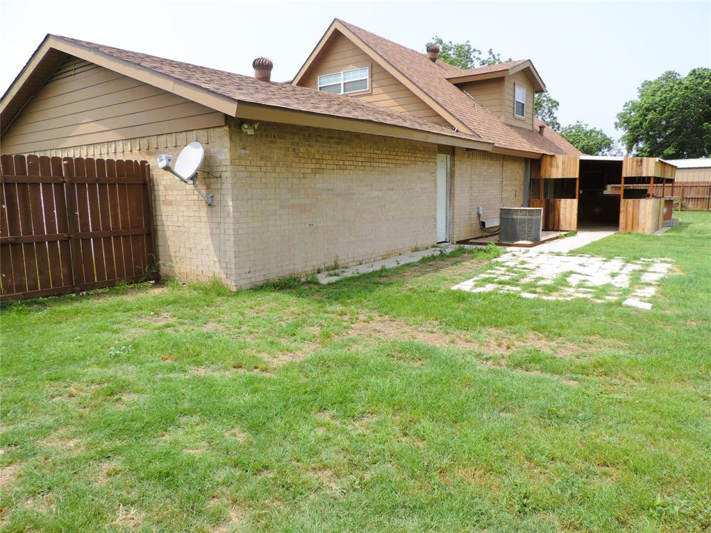 857 Apache Drive