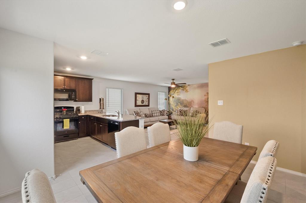 Primrose Xing Ph 6 - Residential