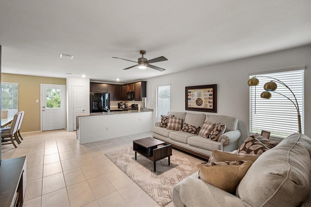 Primrose Xing Ph 6 - Residential