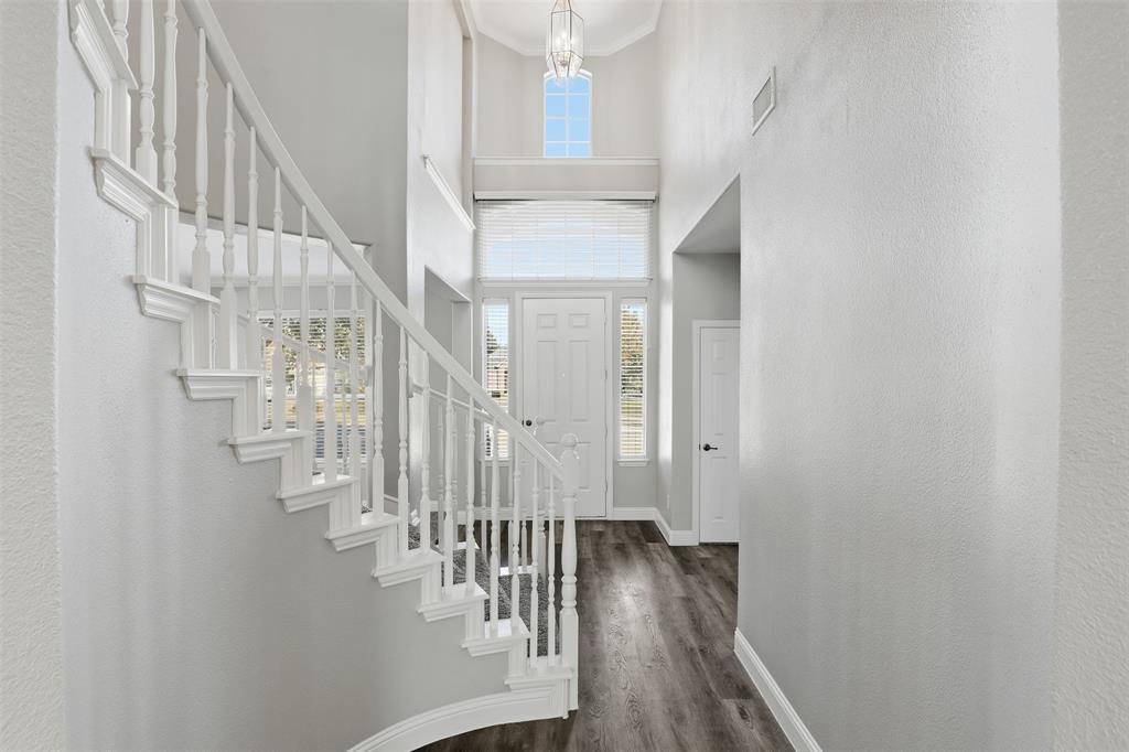 3420 Woodheights Court