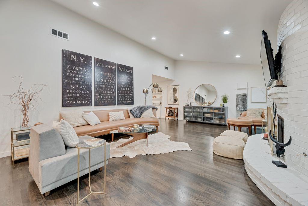 2309 Heather Hill Lane