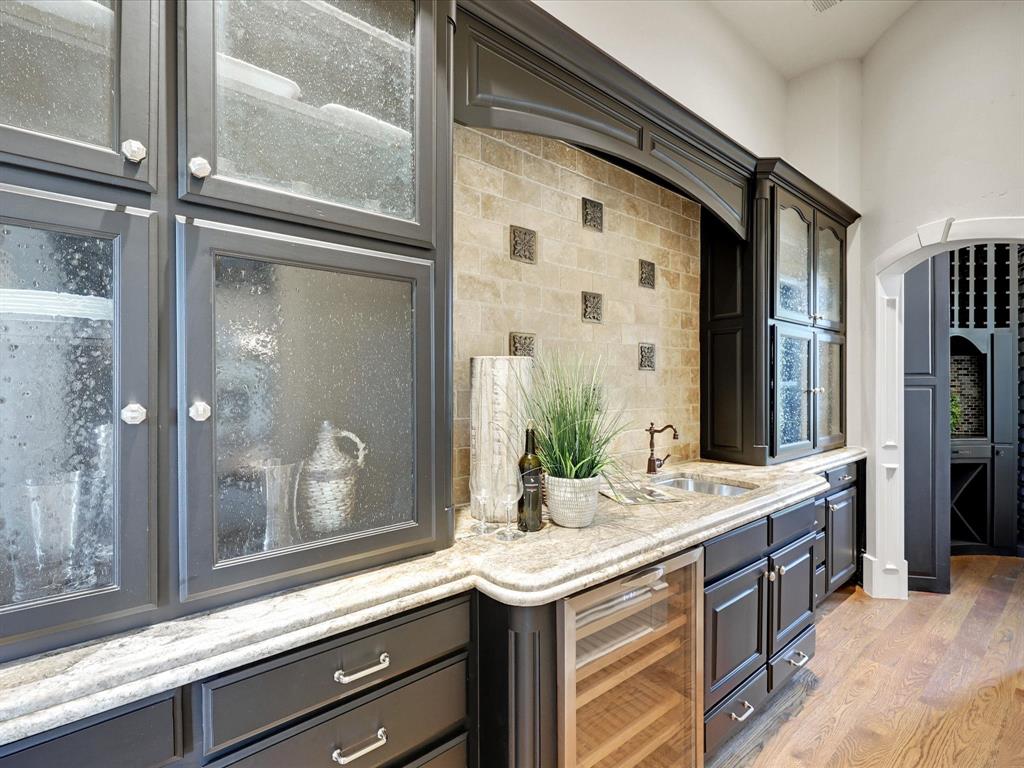 Manors At Waterford The - Residential