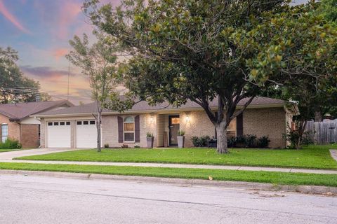 2001 Chattanooga Drive, Bedford, TX 76022 - #: 20639924
