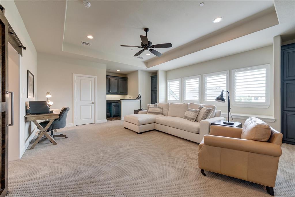 Carillon - Residential