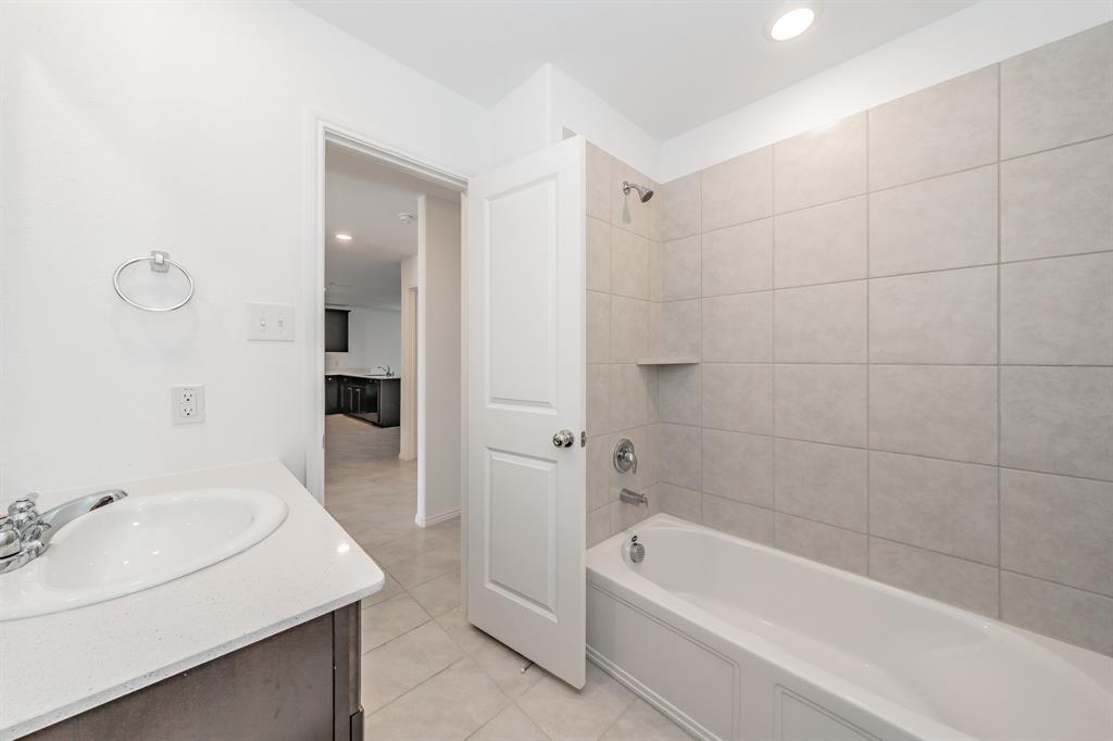 Primrose Xing Ph 5 - Residential