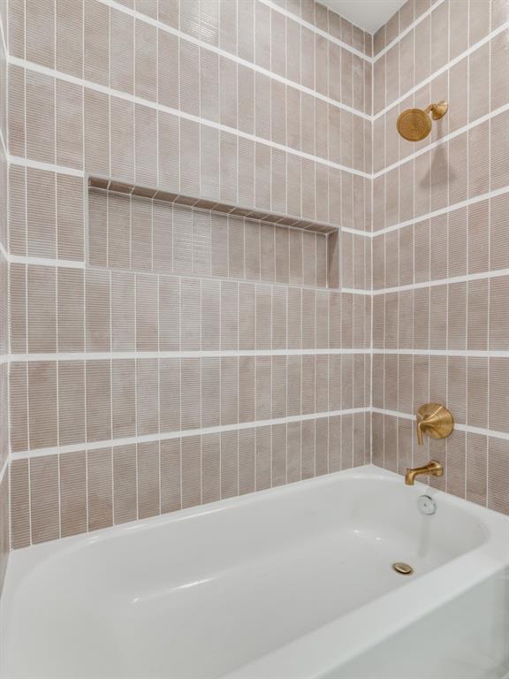 Lake Highlands Estates - Residential