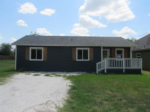 414 Matthew Street Hillsboro TX 76645