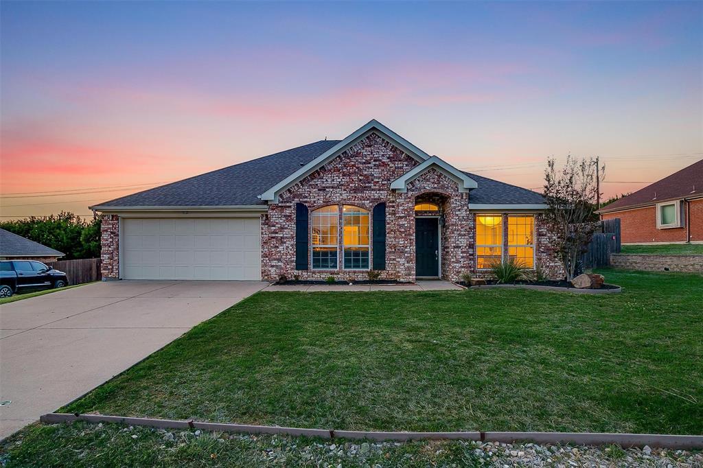 3107 Meandering Way