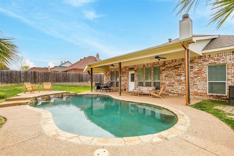 3107 Meandering Way Granbury TX 76049