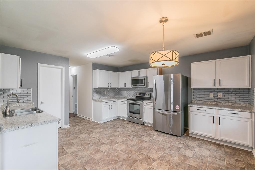 Harris Ridge - Residential Lease