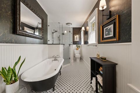 Tiny photo for 2307 5th Avenue, Fort Worth, TX 76110 (MLS # 21071358)