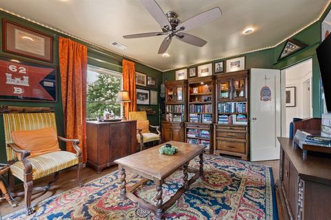 Tiny photo for 2307 5th Avenue, Fort Worth, TX 76110 (MLS # 21071358)