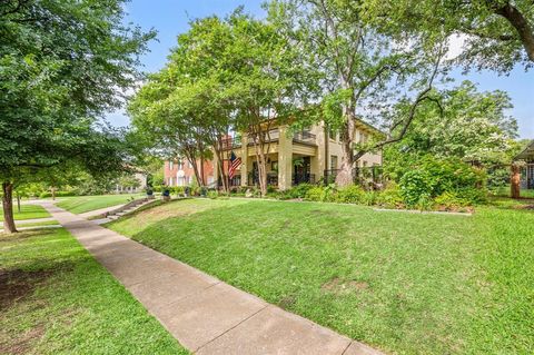 Tiny photo for 2307 5th Avenue, Fort Worth, TX 76110 (MLS # 21071358)