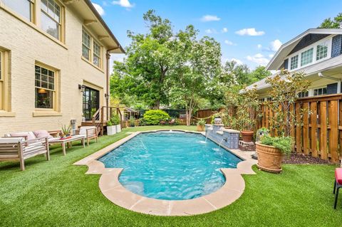 Tiny photo for 2307 5th Avenue, Fort Worth, TX 76110 (MLS # 21071358)