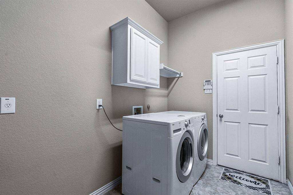 Estates At Mira Lagos - Residential