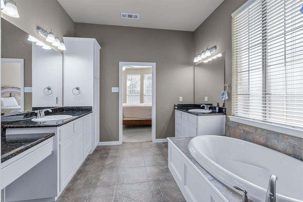 Estates At Mira Lagos - Residential