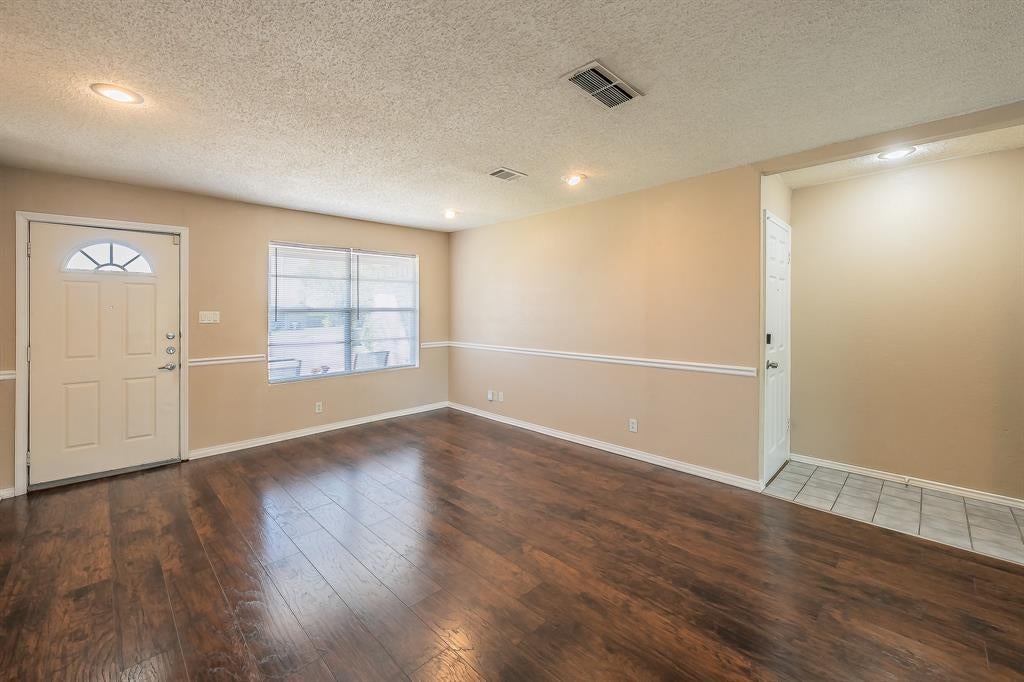 Photo of 6620 Rickee Court, Watauga, TX 76148 (MLS # 21420588)