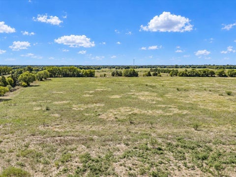 Tiny photo for 4800 Oak Grove Road, Ennis, TX 75119 (MLS # 21405989)