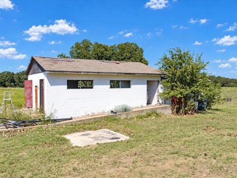 Tiny photo for 4800 Oak Grove Road, Ennis, TX 75119 (MLS # 21405989)