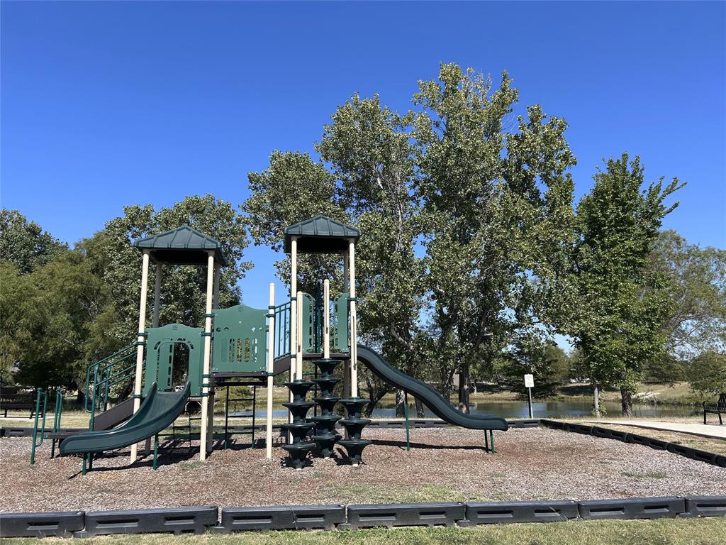 BRENTWOOD SUB PH 2 - Residential