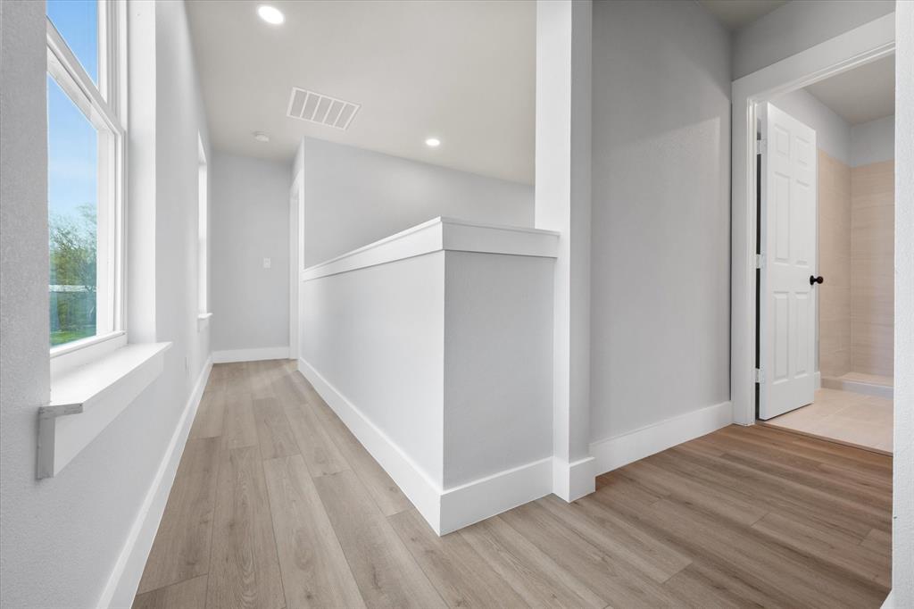 Lakeside Hills - Residential