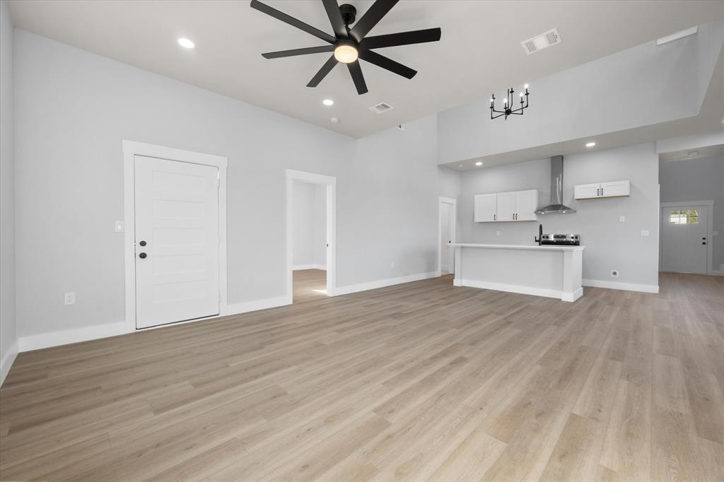 Lakeside Hills - Residential