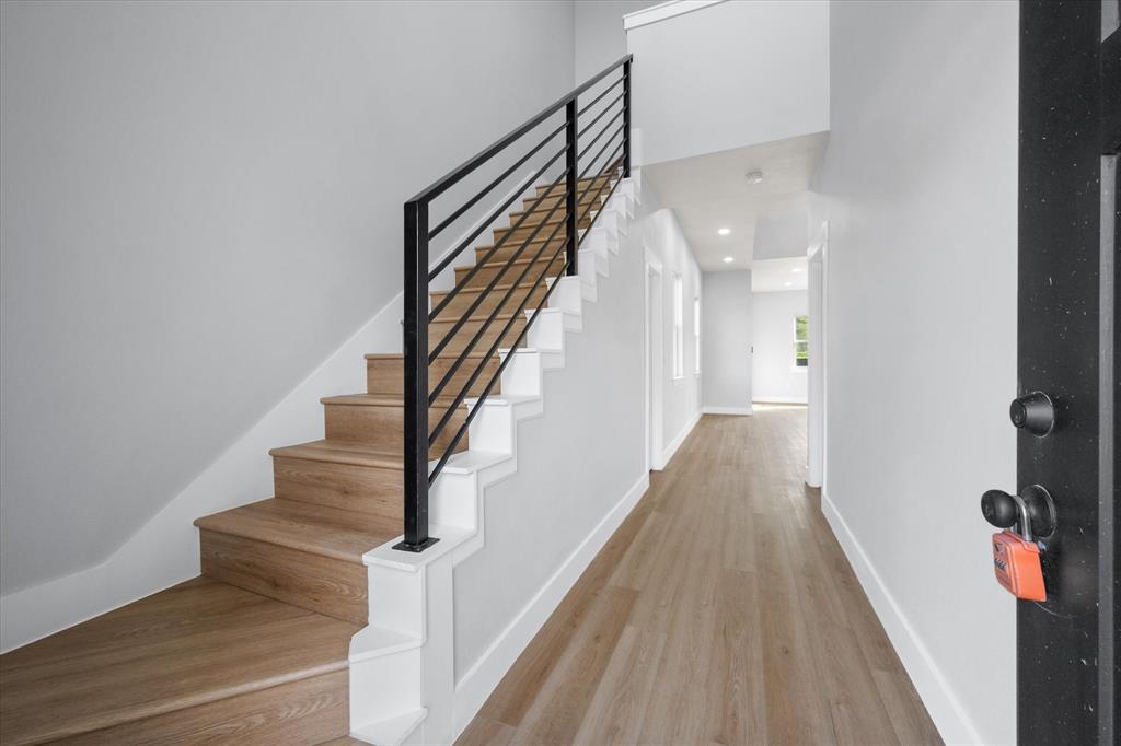 Lakeside Hills - Residential