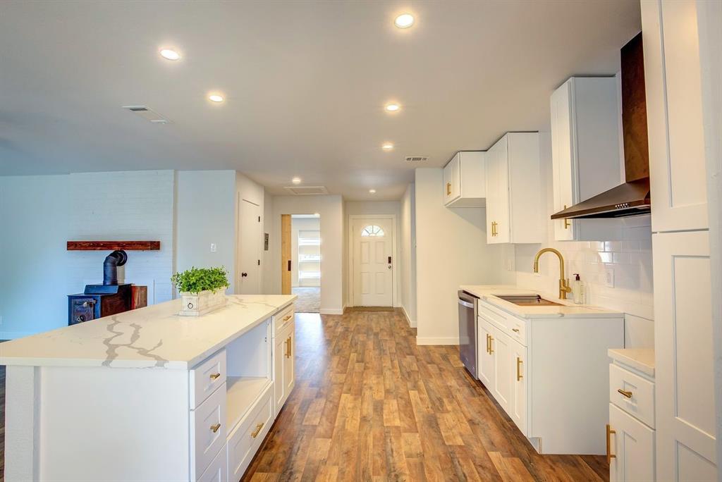 1620 White Oak Court