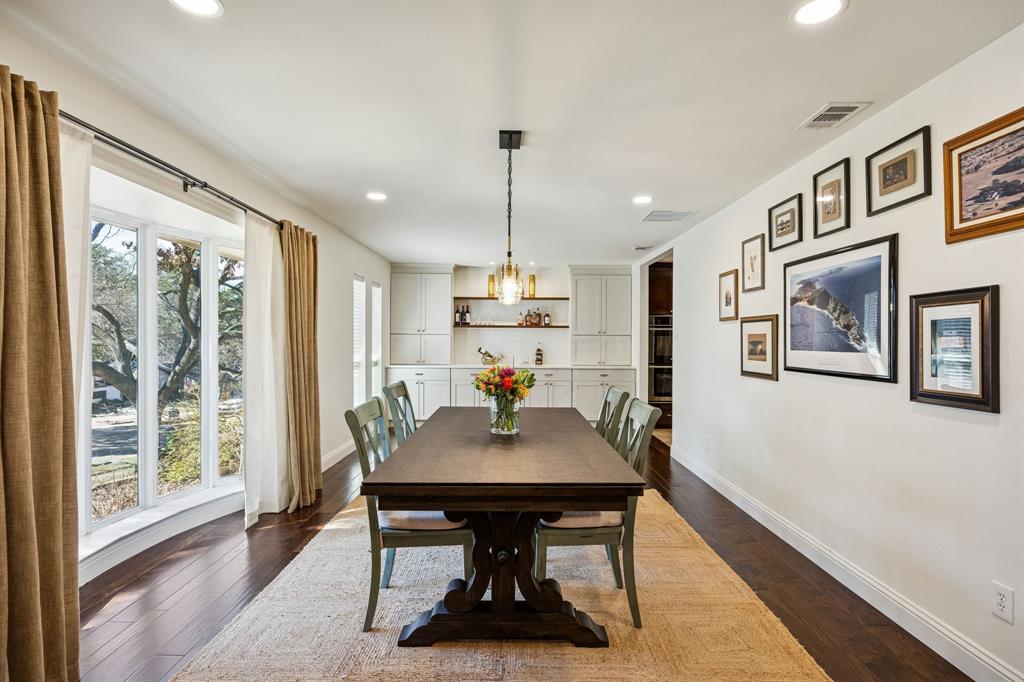 10147 Mapleridge Drive