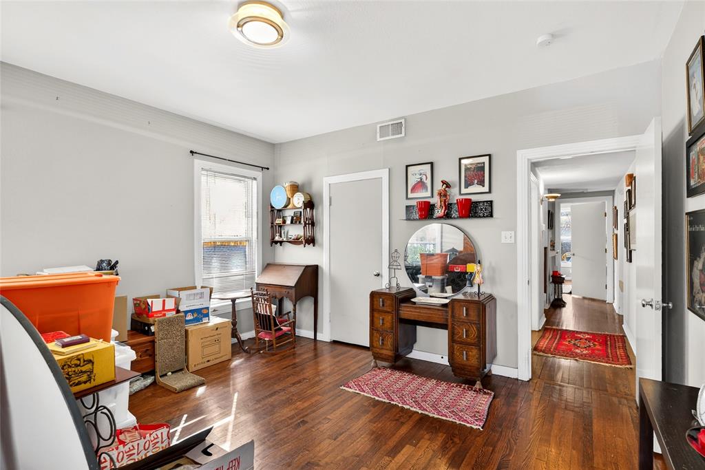 GASTONWOOD - Residential