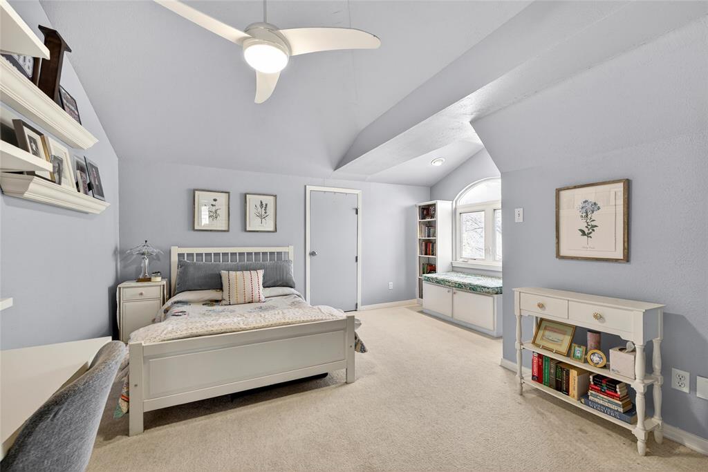 GASTONWOOD - Residential